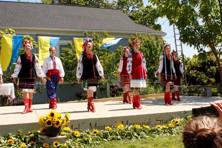 Zoloti Maky - ukraine dancers 1  5 22